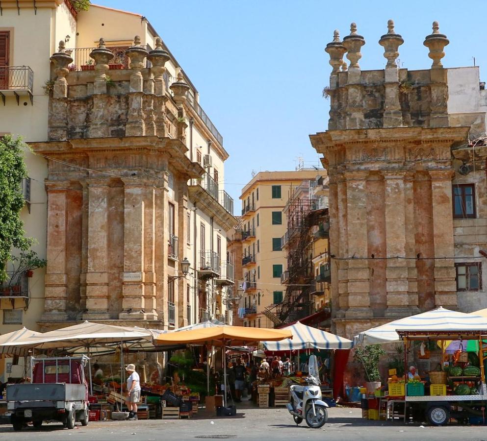 La Dimora Del Massimo Acomodação com café da manhã Palermo Exterior foto